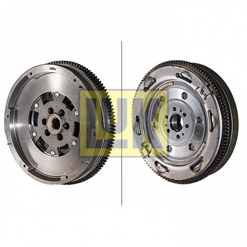 VOLANT AMAROK 2,0 TDI CDBA,CNFA