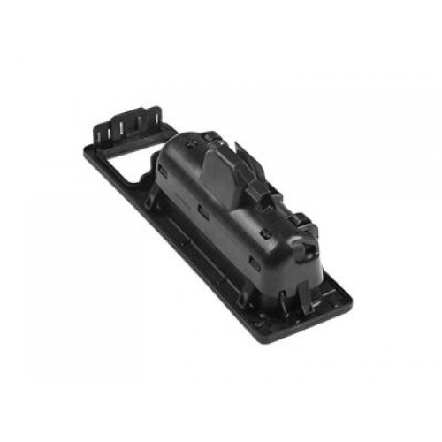 BAGAJ AÇMA TUŞU (KAMERA DELİKLİ) F30/F32/F10/F25