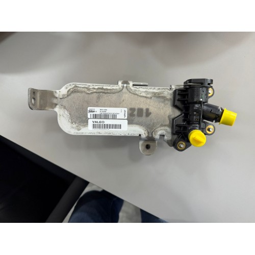 ŞANZIMAN YAĞ SOĞUTUCU F20/F21/F22/F23/F30/F31/F34/F36